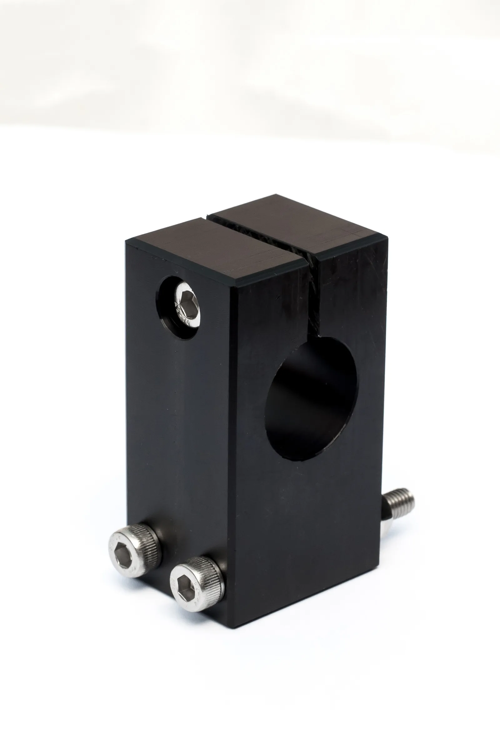 SEGMENsensor SSI magnetostrictive linear position sensor with M12 connector